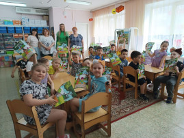 Ителлектуальная игра "Знатоки природы" Ителлектуальная игра "Знатоки природы".