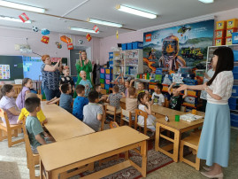Интеллектуальная игра "Знатоки природы" Интеллектуальная игра "Знатоки природы".